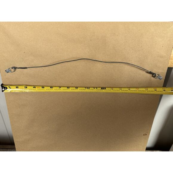 Vintage Little Women Needlepoint W/ Beautiful Frame- Frame App. 22x18 - Picture 11 of 11